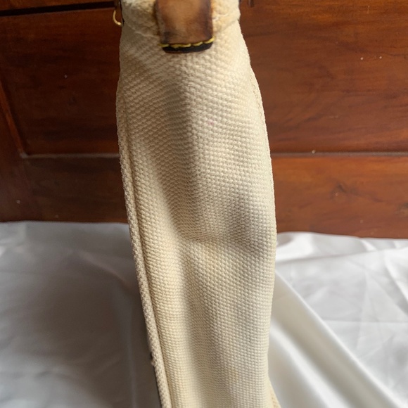 Authentic Louis Vuitton Canvas Antigua MM - Picture 8 of 15